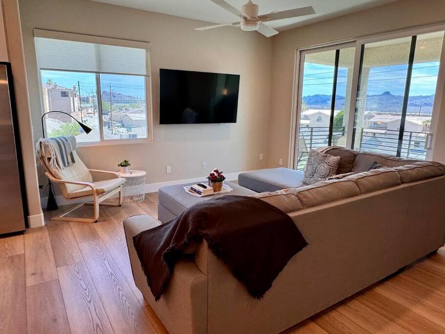 The Perch Downtown Villa Lake Havasu City Exterior photo